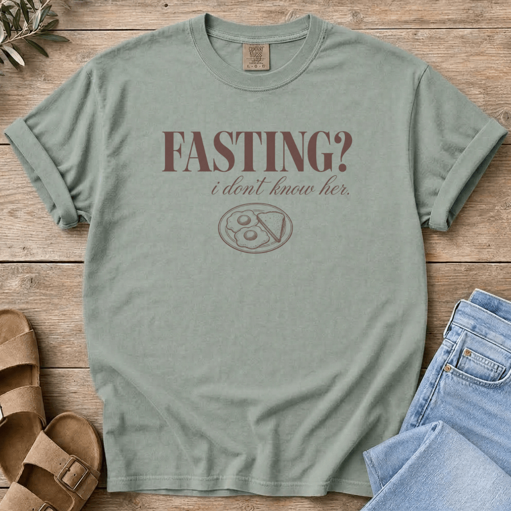 Nourish with Britt T-Shirt Fasting? T-Shirt Fasting, I Don't Know Her T-Shirt | Food Freedom Prometabolic Tee