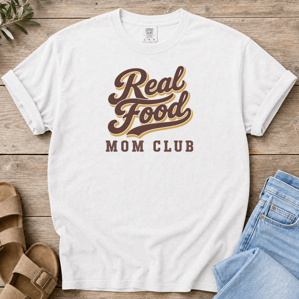 Nourish with Britt T-Shirt Real Food Club T-Shirt Retro Real Food Mom Club T-Shirt